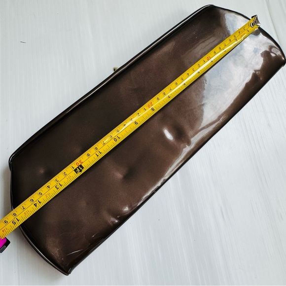 Vintage Patent Elegant Brown Clutch long length - Picture 8 of 9